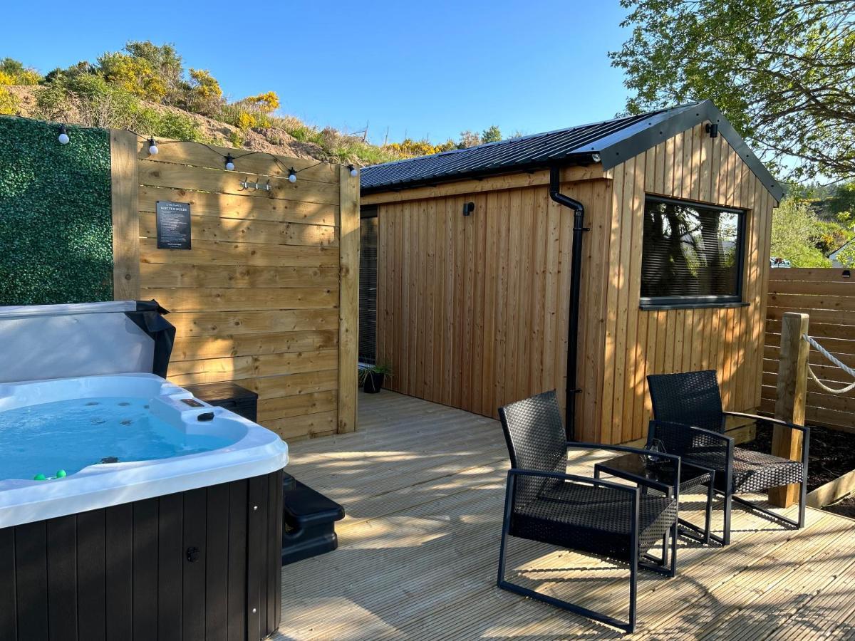 River Huts, Highland River Retreat With Hot Tub อินเวอร์เนส ภายนอก รูปภาพ